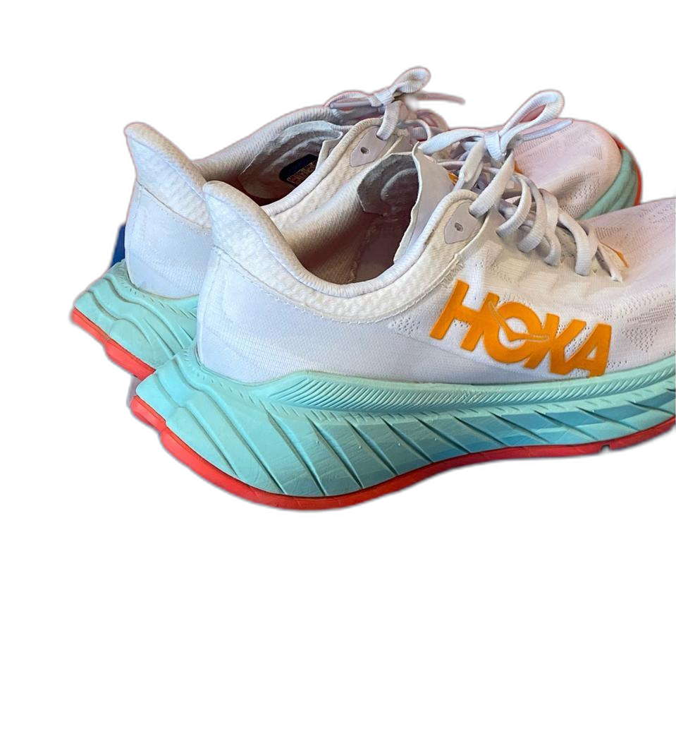 (가격내림)호카오네오네 카본X2 러닝화 250