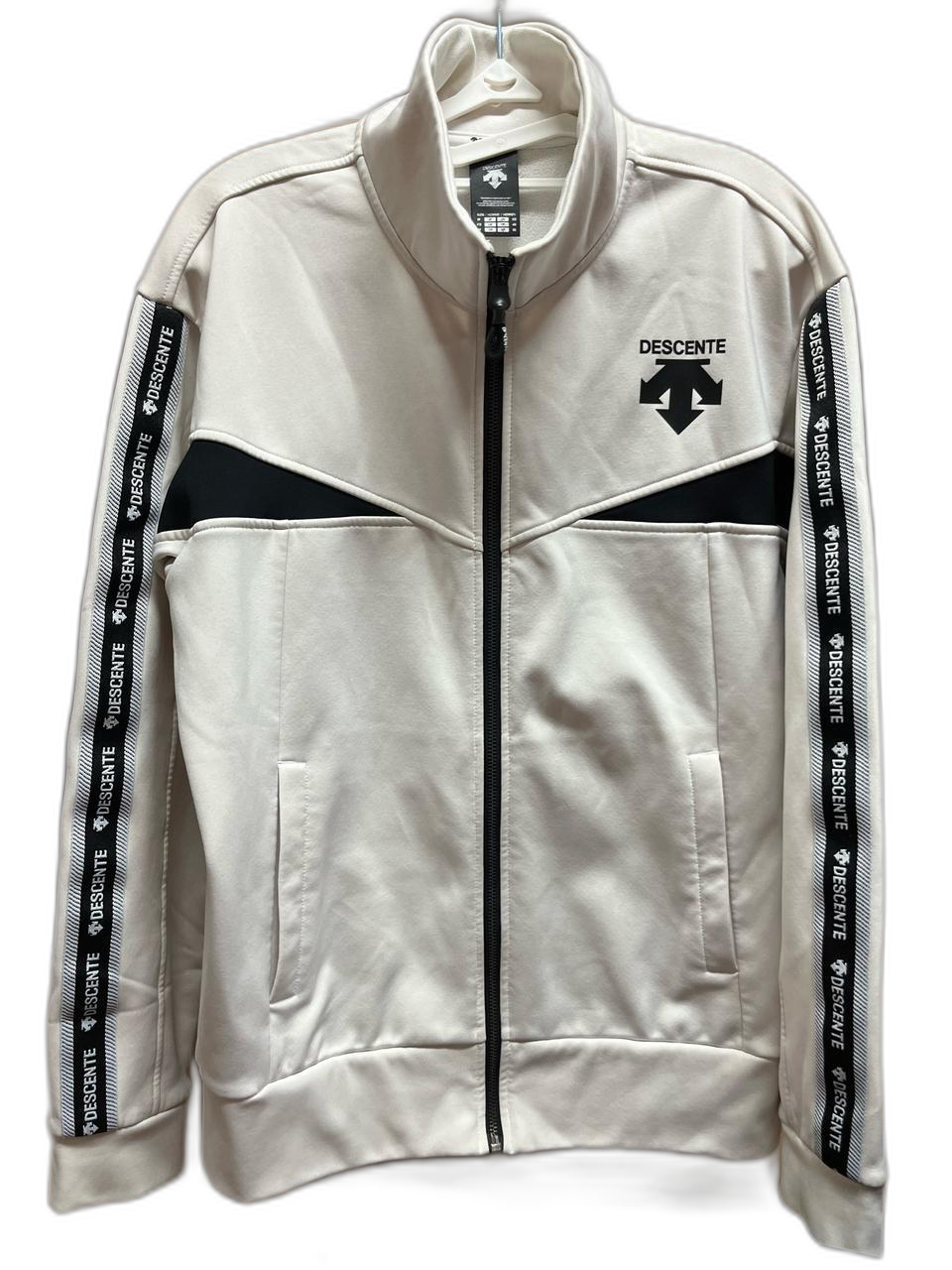 데상트 져지/데상트 화이트 집업