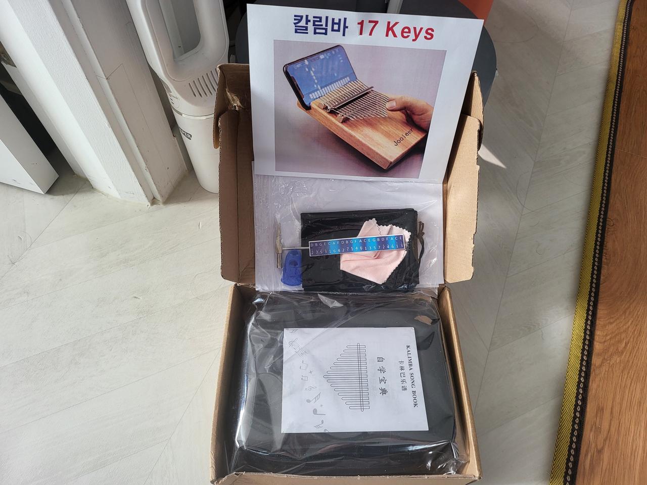 (새제품.배송비포함)Jooleer 칼림바17Keys