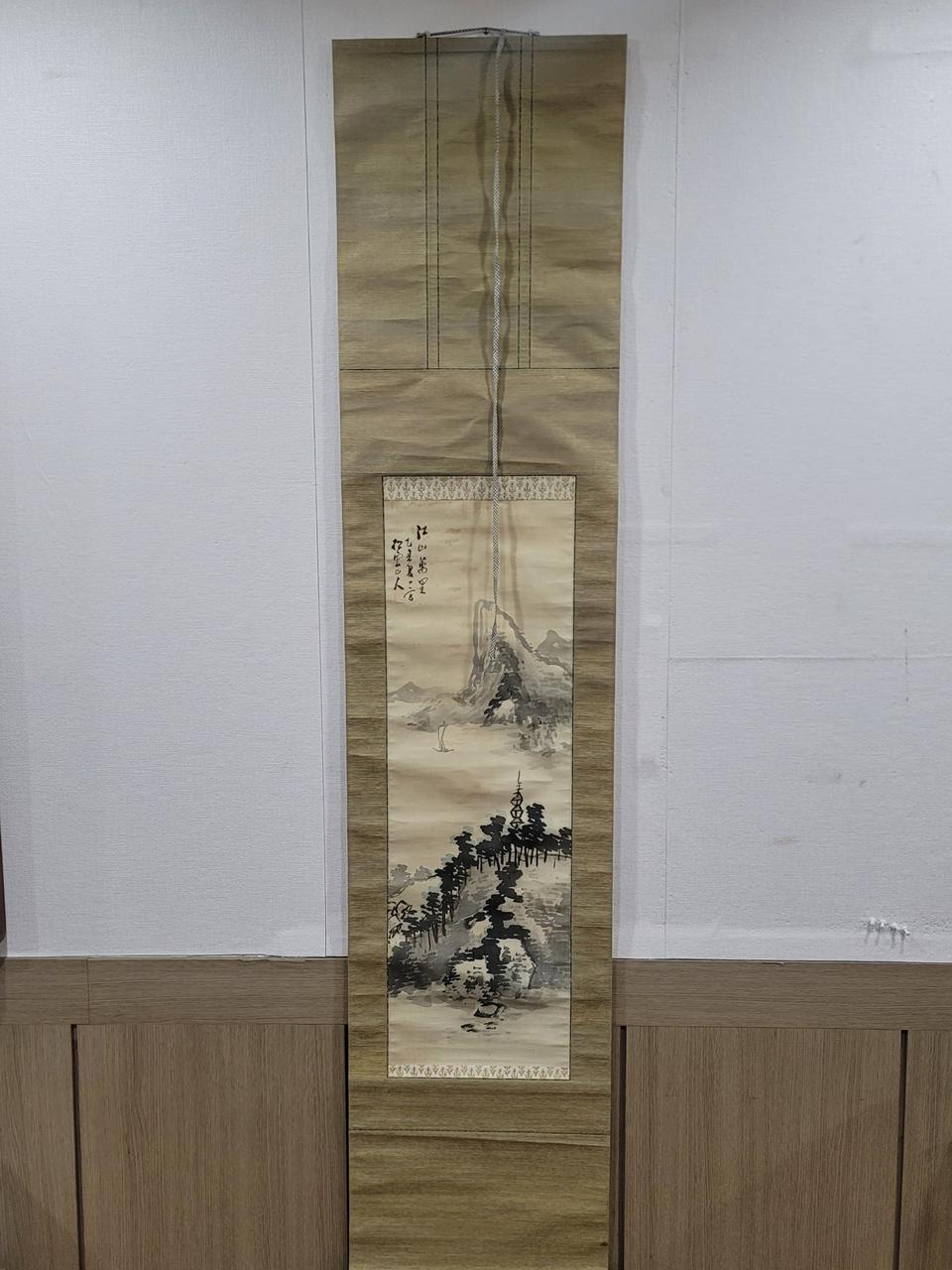 비단에 수묵 족자 그림 | 헬로마켓