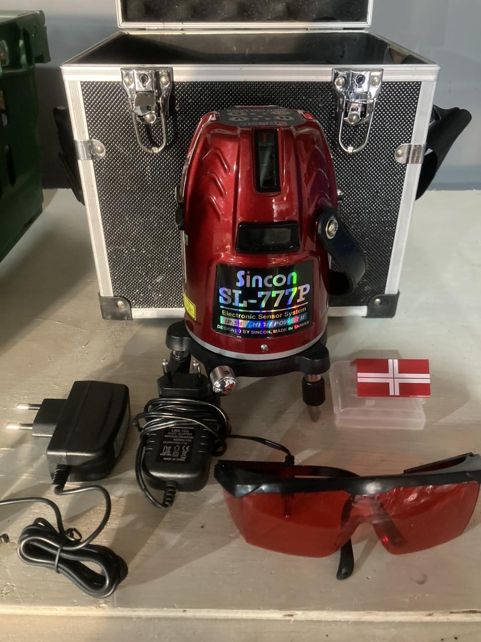 신콘 SL-777P 전자방식 레이저 레벨기