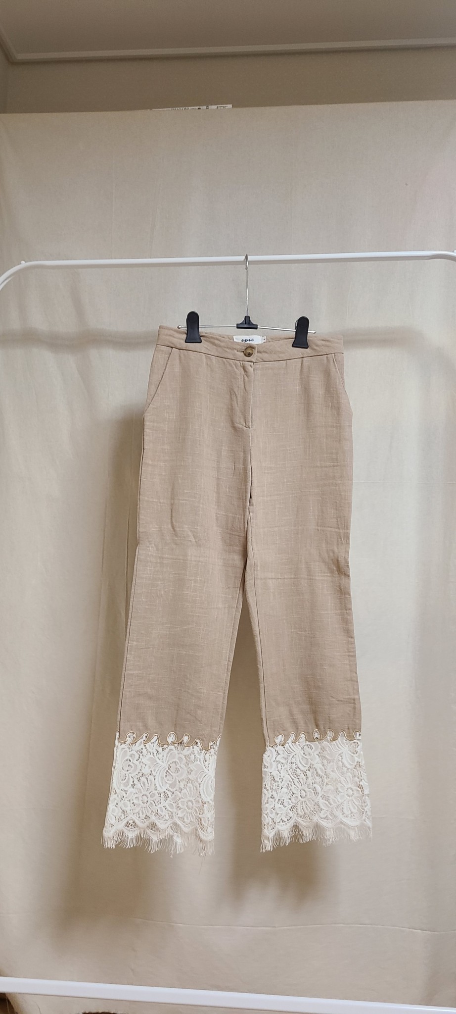 밑단 레이스 팬츠