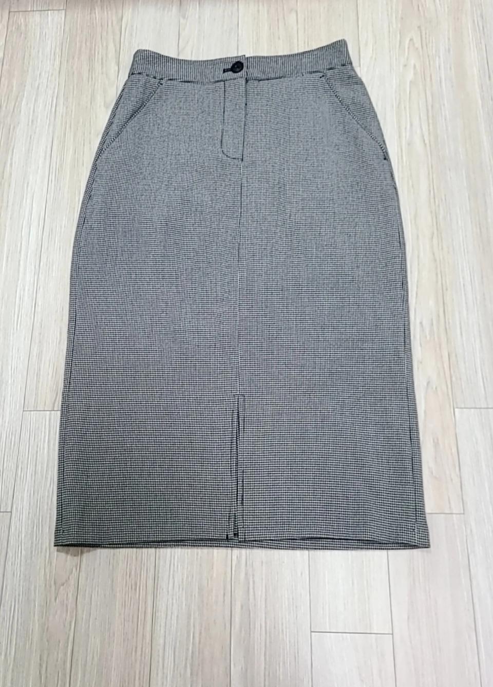 H라인 잔체크 롱스커트 M(55-66), 미사용