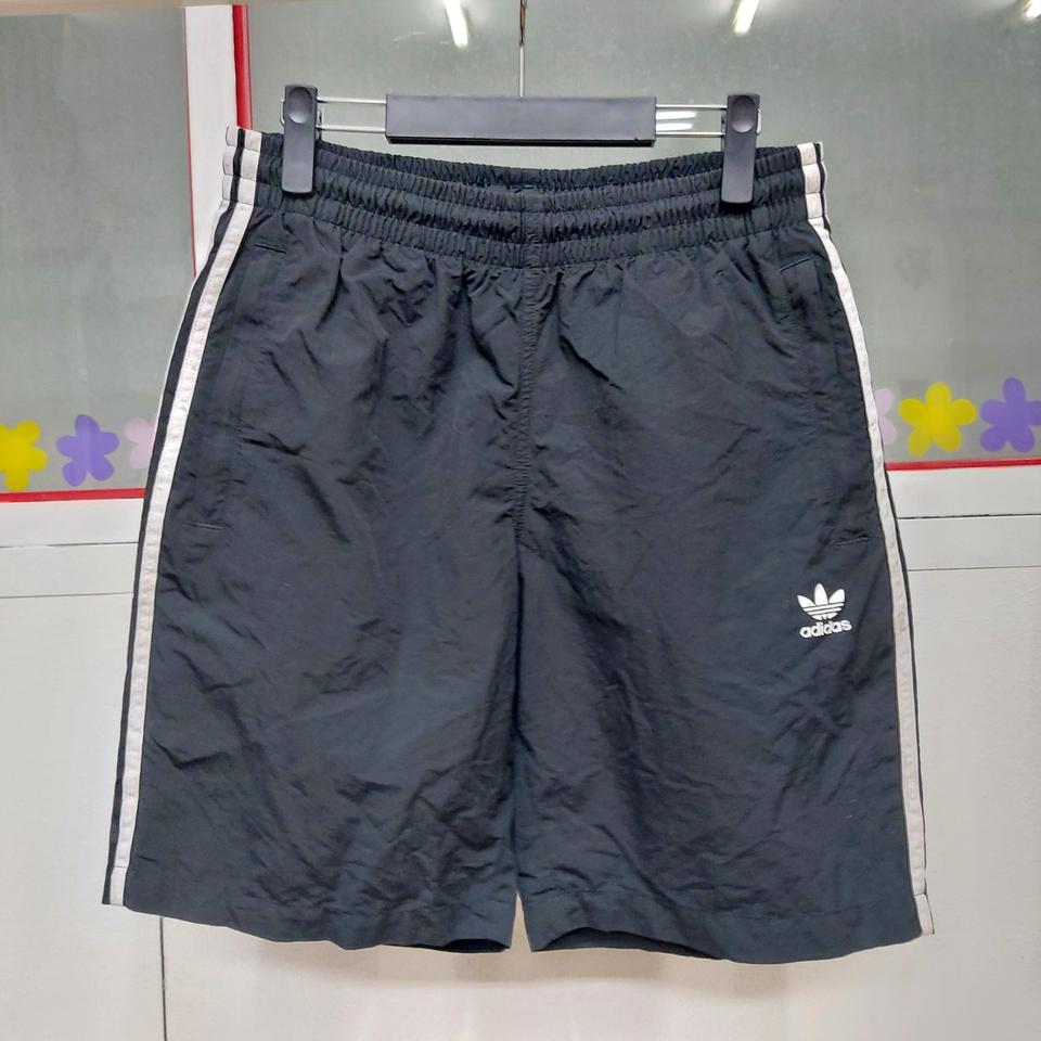 아디다스 반바지 남성35~36 6d18