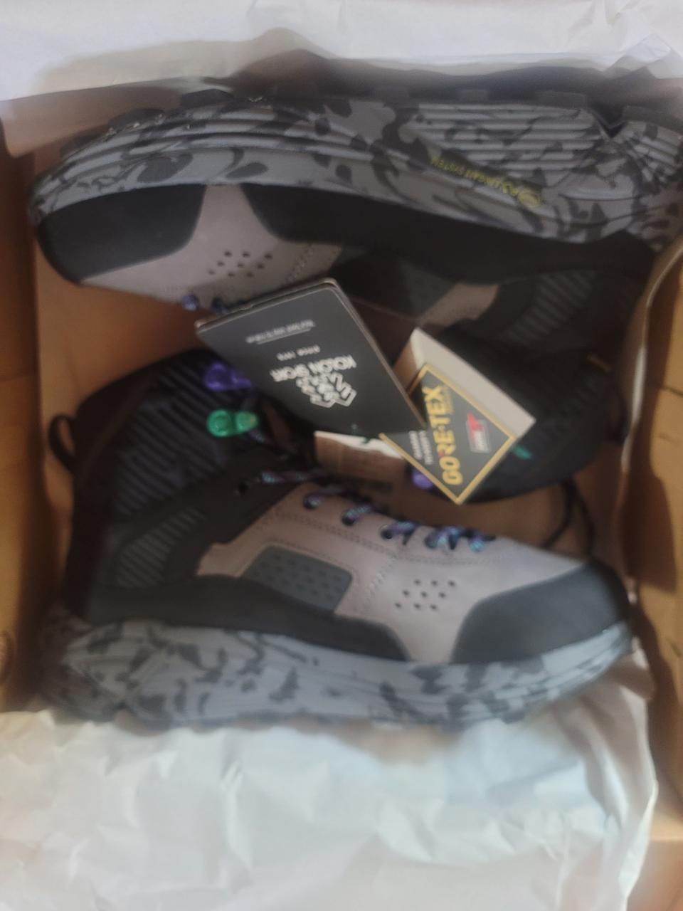 [완전새것,255]코오롱 등산화 트레킹화 하이킹화 트라이포드 미드