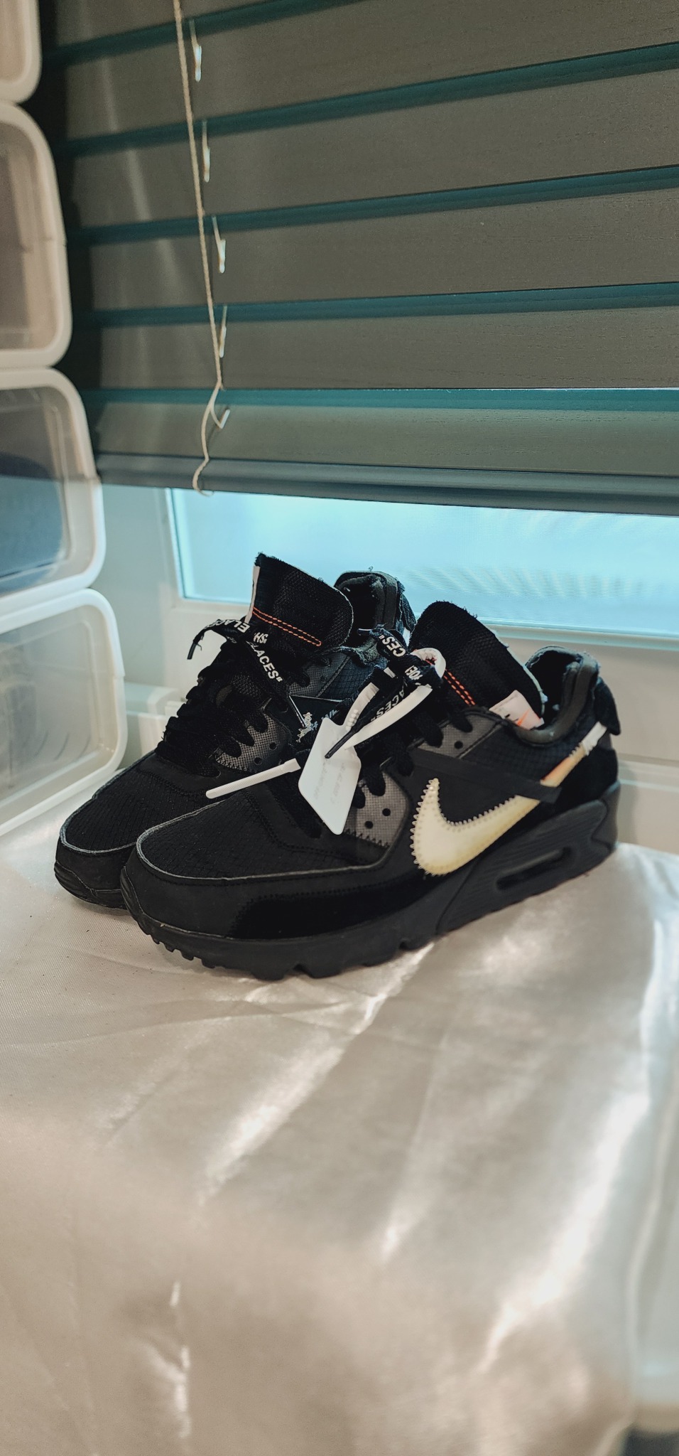 255>맥스90 오프화이트 더텐