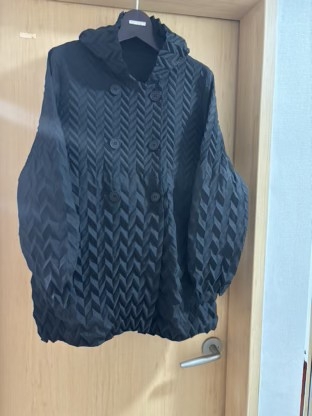 Sale[이세이 빗살주름 후드 자켓] 사파리 바람막이 [새제품]