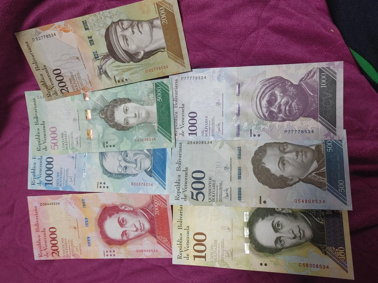 외국 지폐 판매합니다