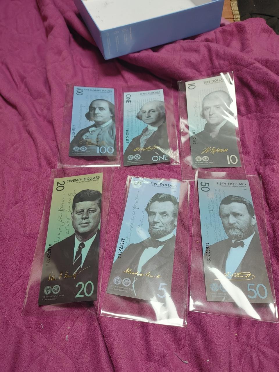 기념 외국 지폐 판매합니다