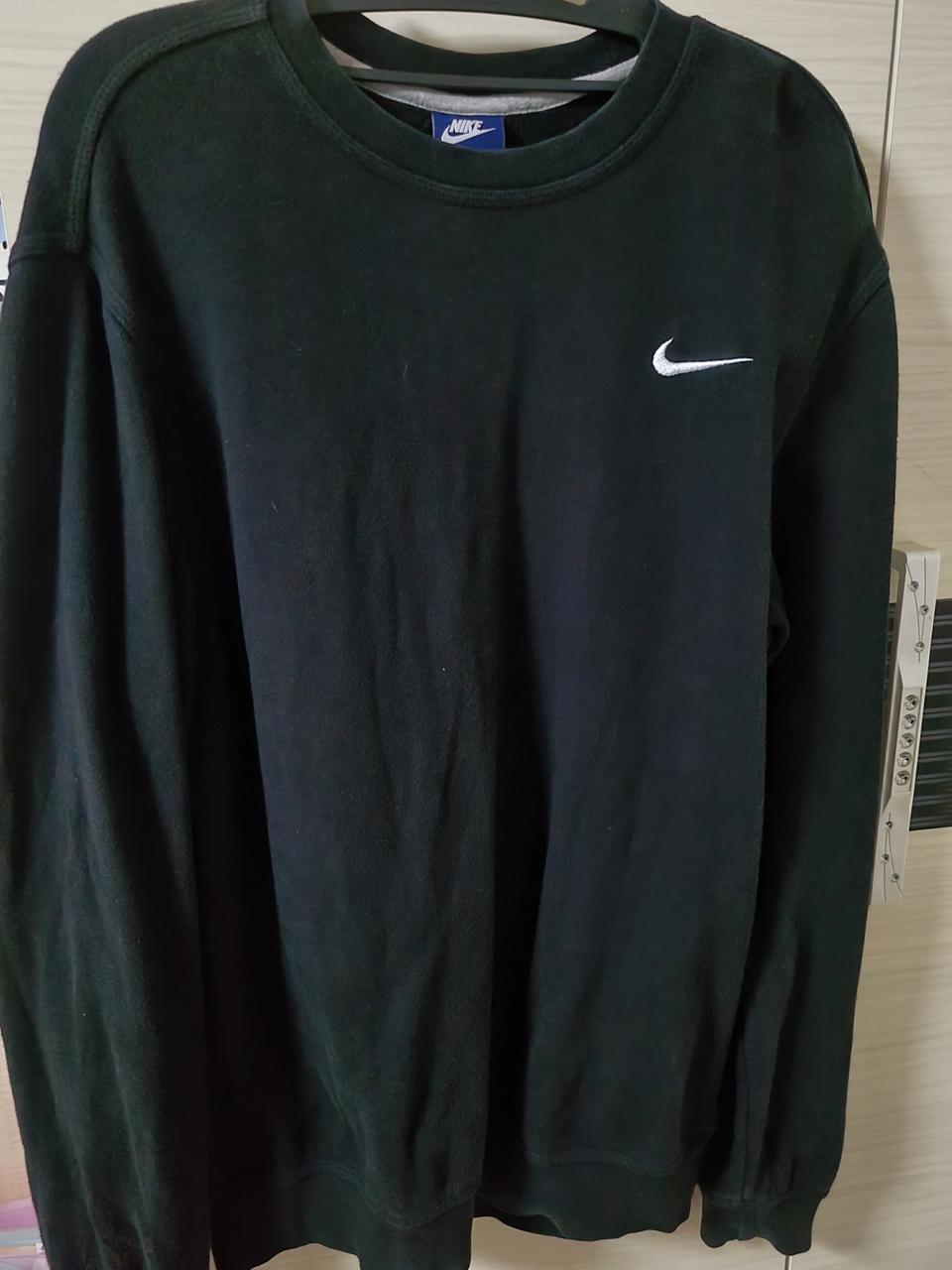 나이키 맨투맨 M 사이즈 (기모X)
