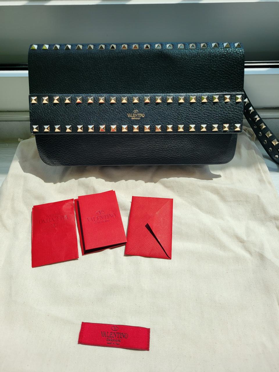 발렌티노 클러치백