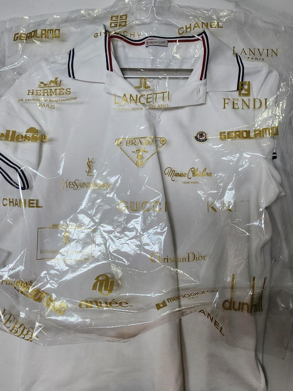 몽클레어 카라티