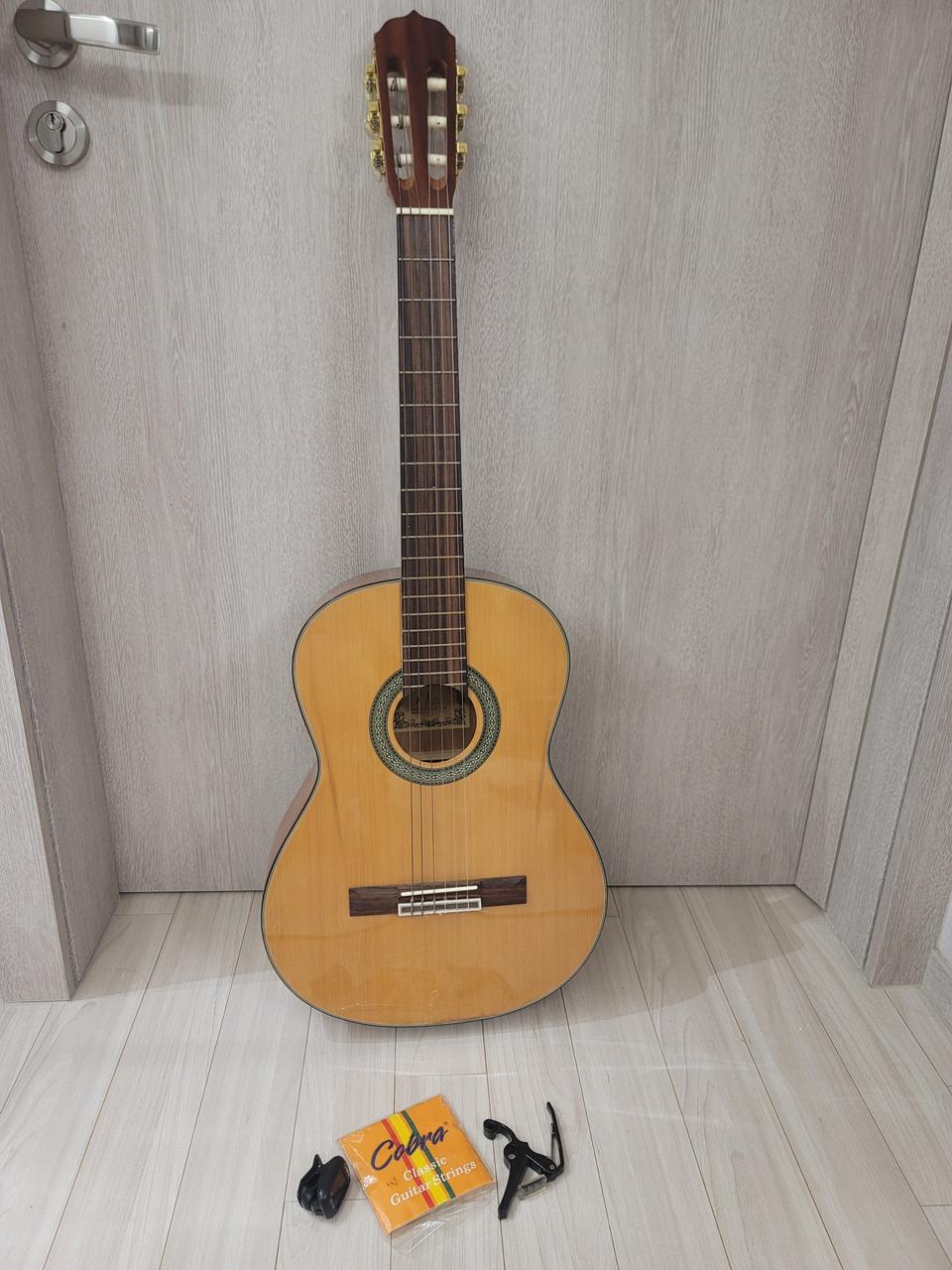 노엘 통기타 상태깨끗. 착불