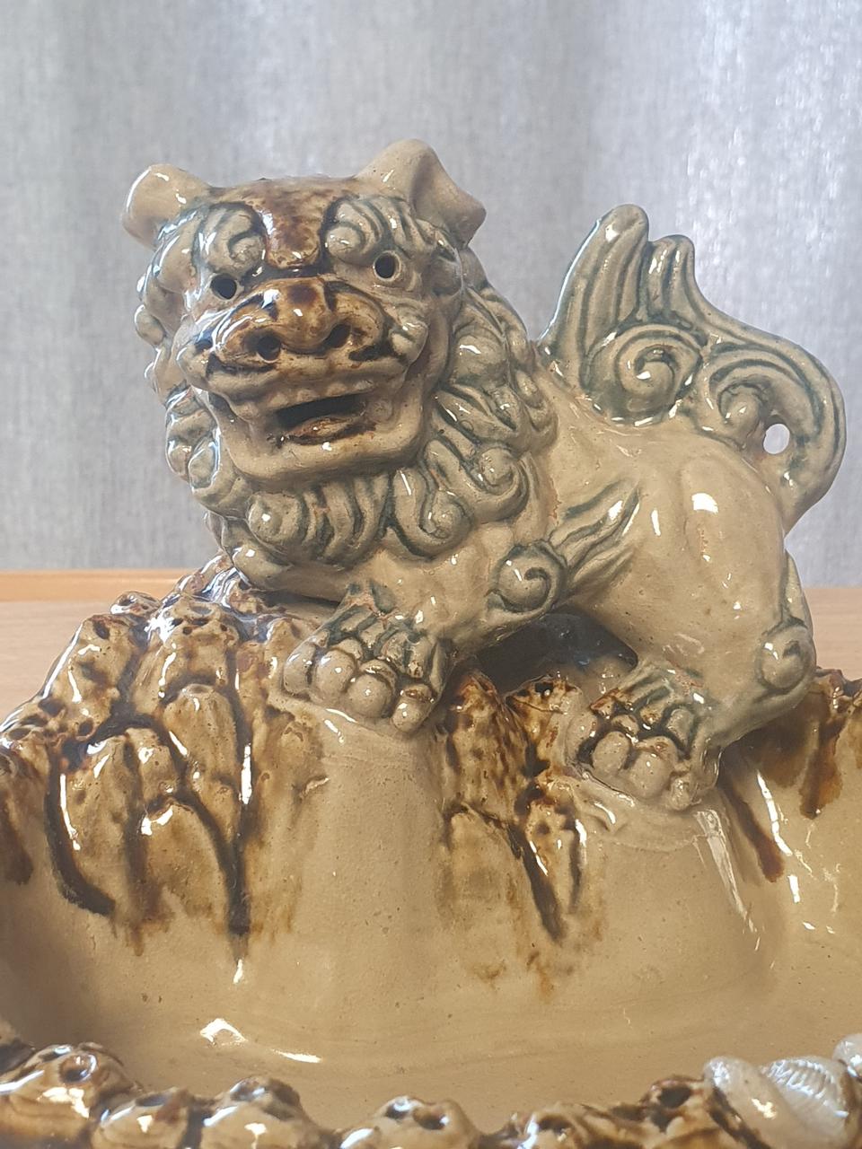 황청자 도자기 수반 청화철채 해태 조각