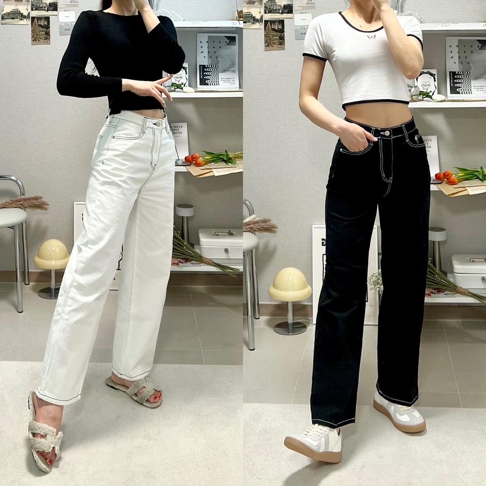 화이트 M 스티치 와이드 일자 면바지