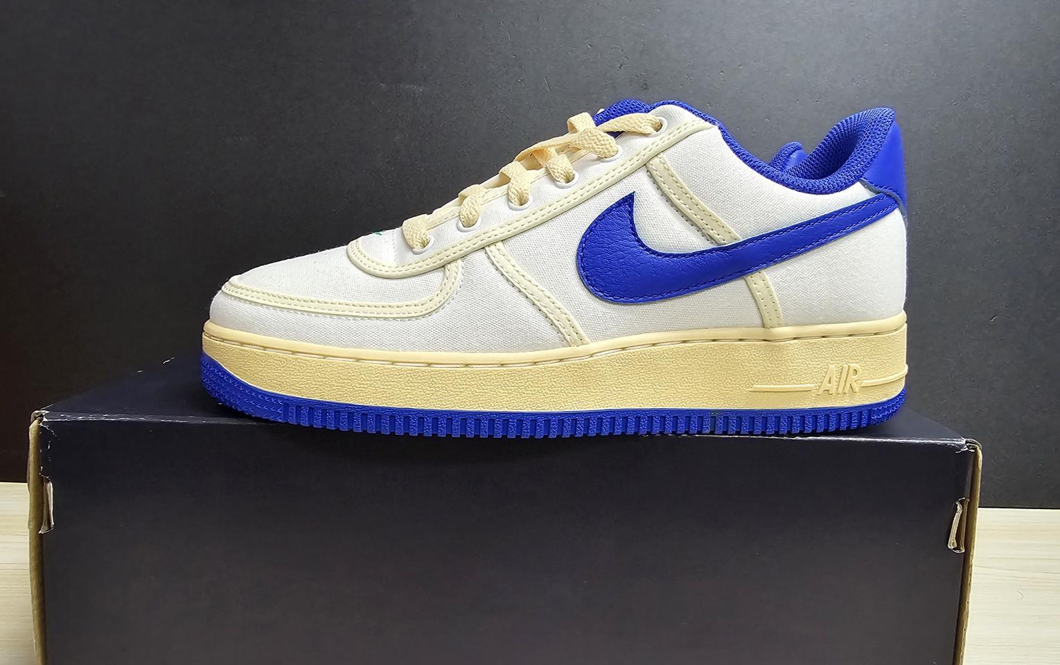 새상품) 나이키 에어포스 1 07 화이트블루 250