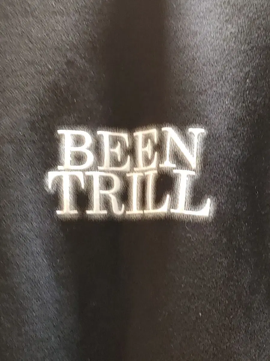 새제품 백화점 빈트릴 고급스러운 레터링 맨투맨 새거 덤증정