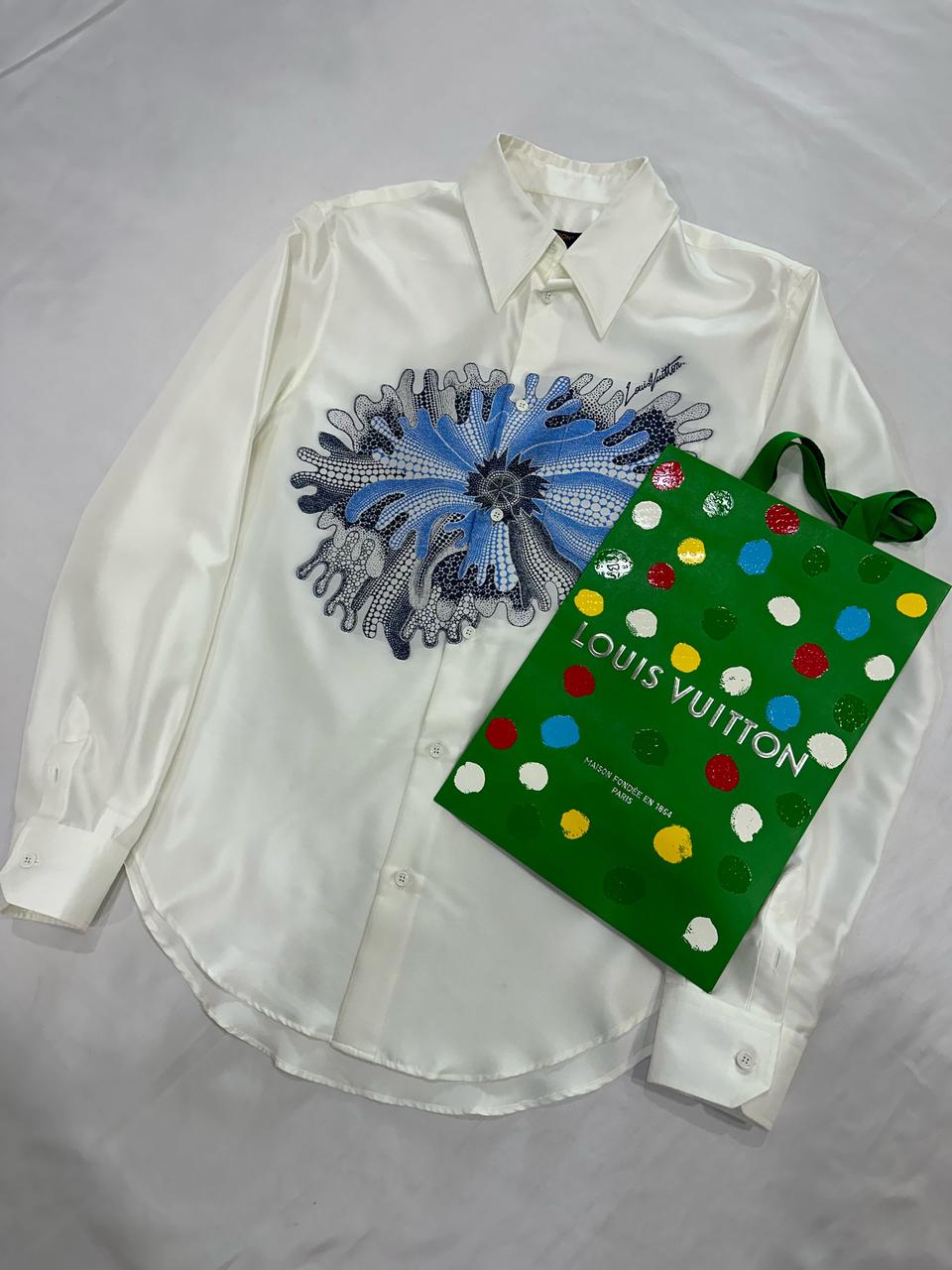 [L] LV 루이비통 x 쿠사마 야요이 사이키델릭 플라워 클래식 셔츠