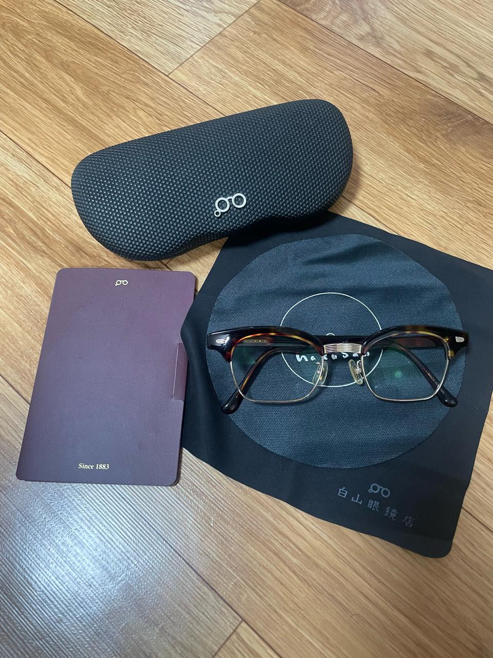 백산안경 폭시브로우 변색렌즈