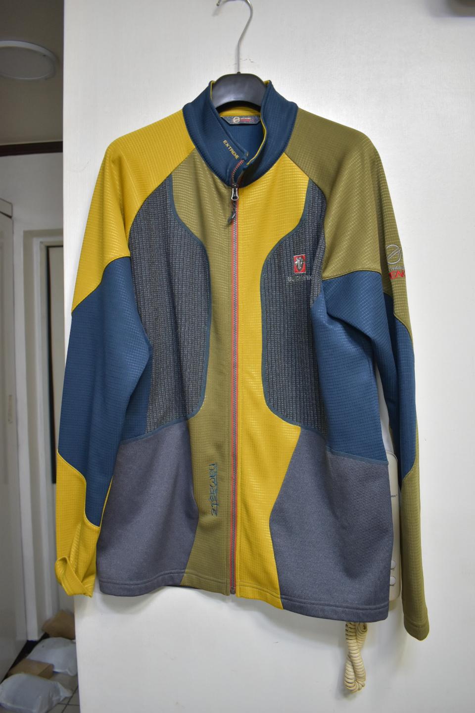 블랙야크 집업 105