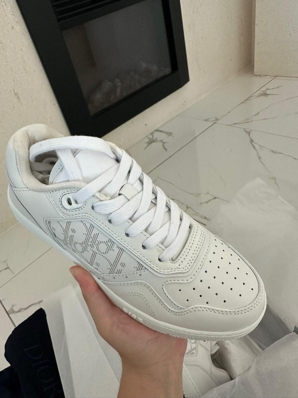 디올 B27 로우탑 스니커즈 화이트(새상품)38사이즈