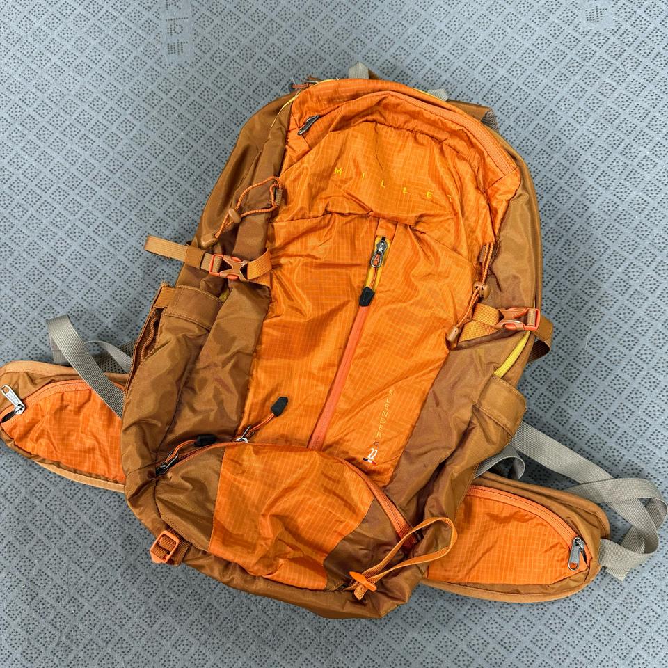 밀레 슬렌더 등산 트래킹 백팩 22L