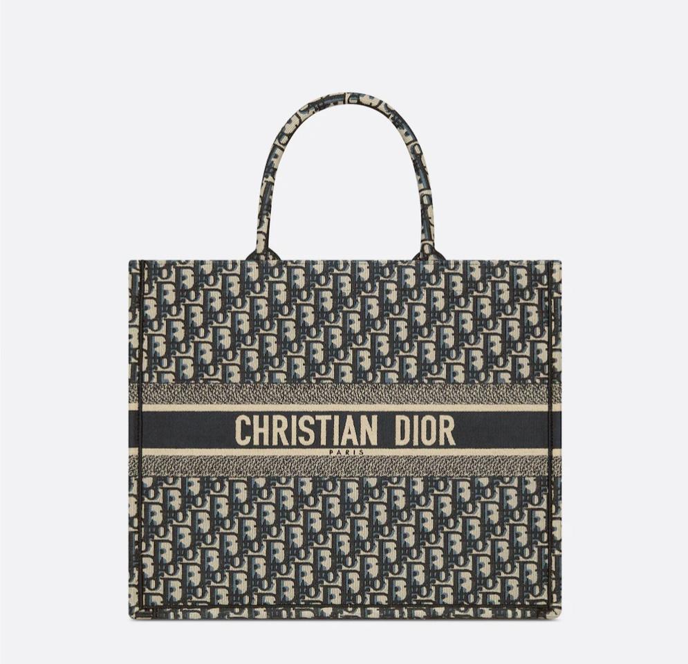 디올 에크루 블루 북토트 42