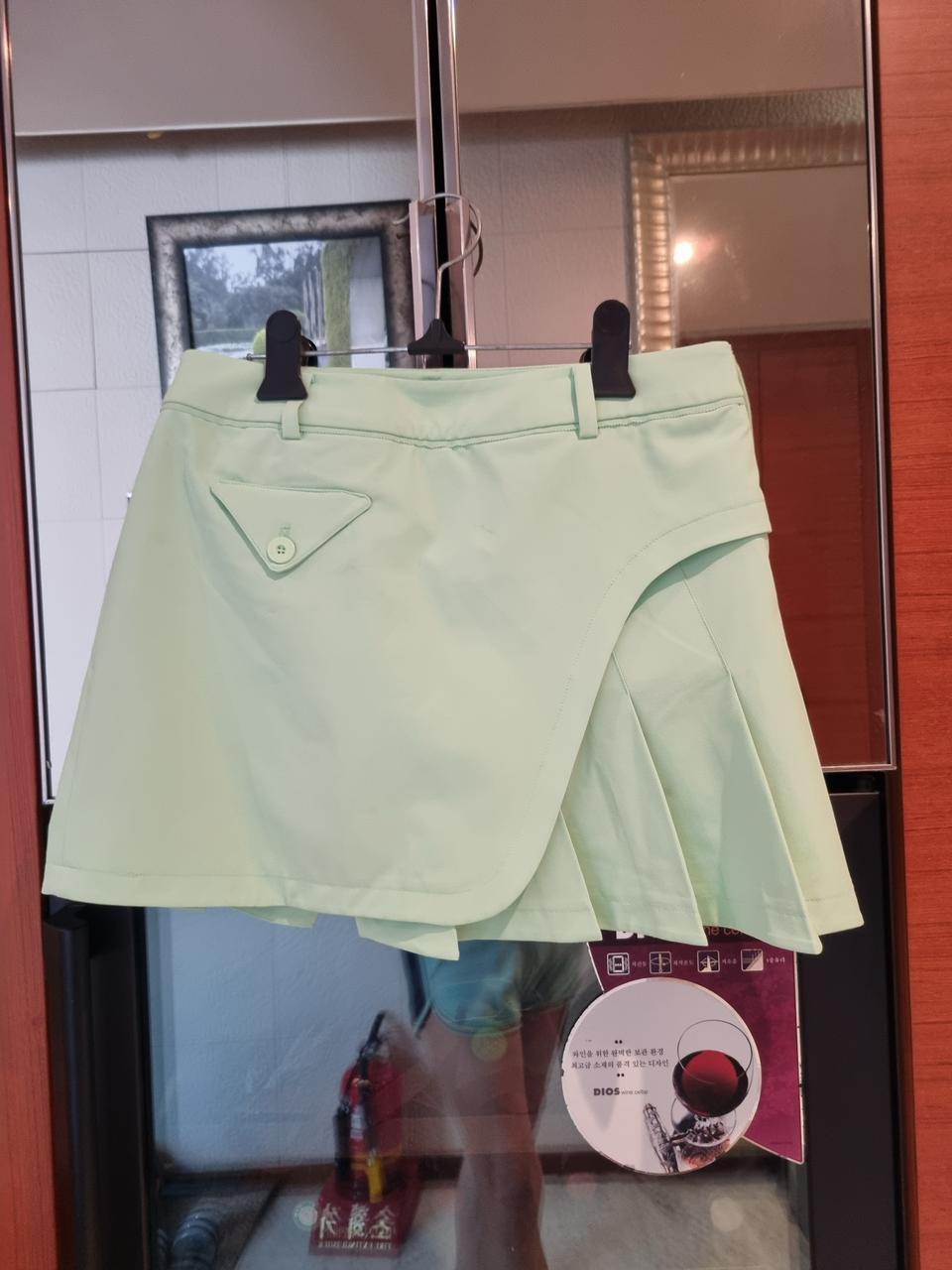 르꼬끄 여성 언발란스 플리츠 여름 골프치마 사이즈 67