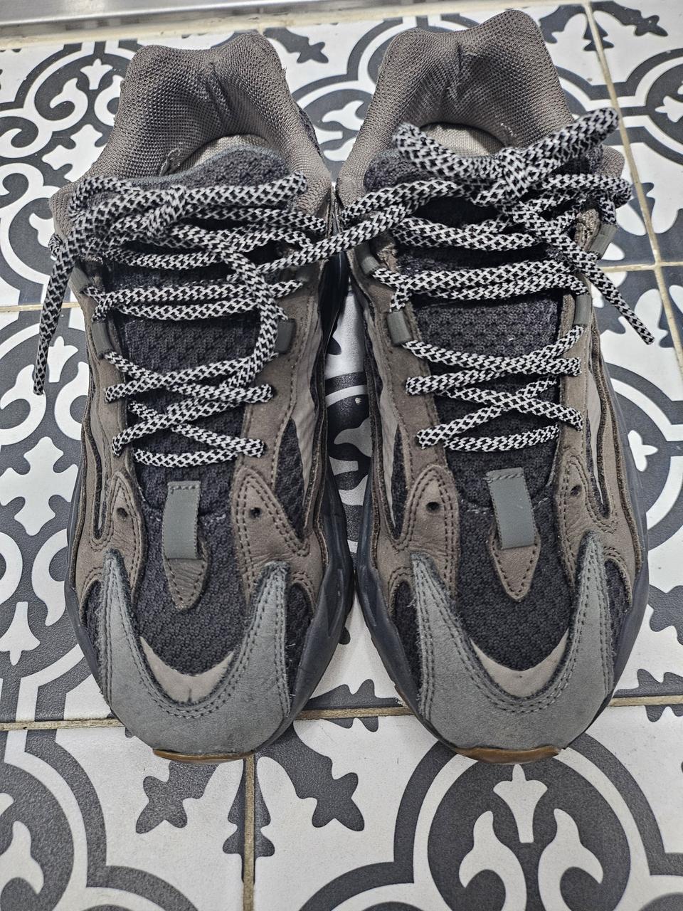 아디다스이지부스트700v2지오드260