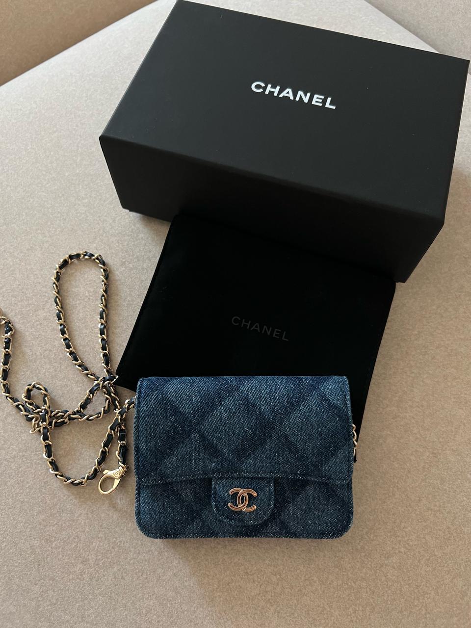 샤넬 데님 체인 카드 벨트백