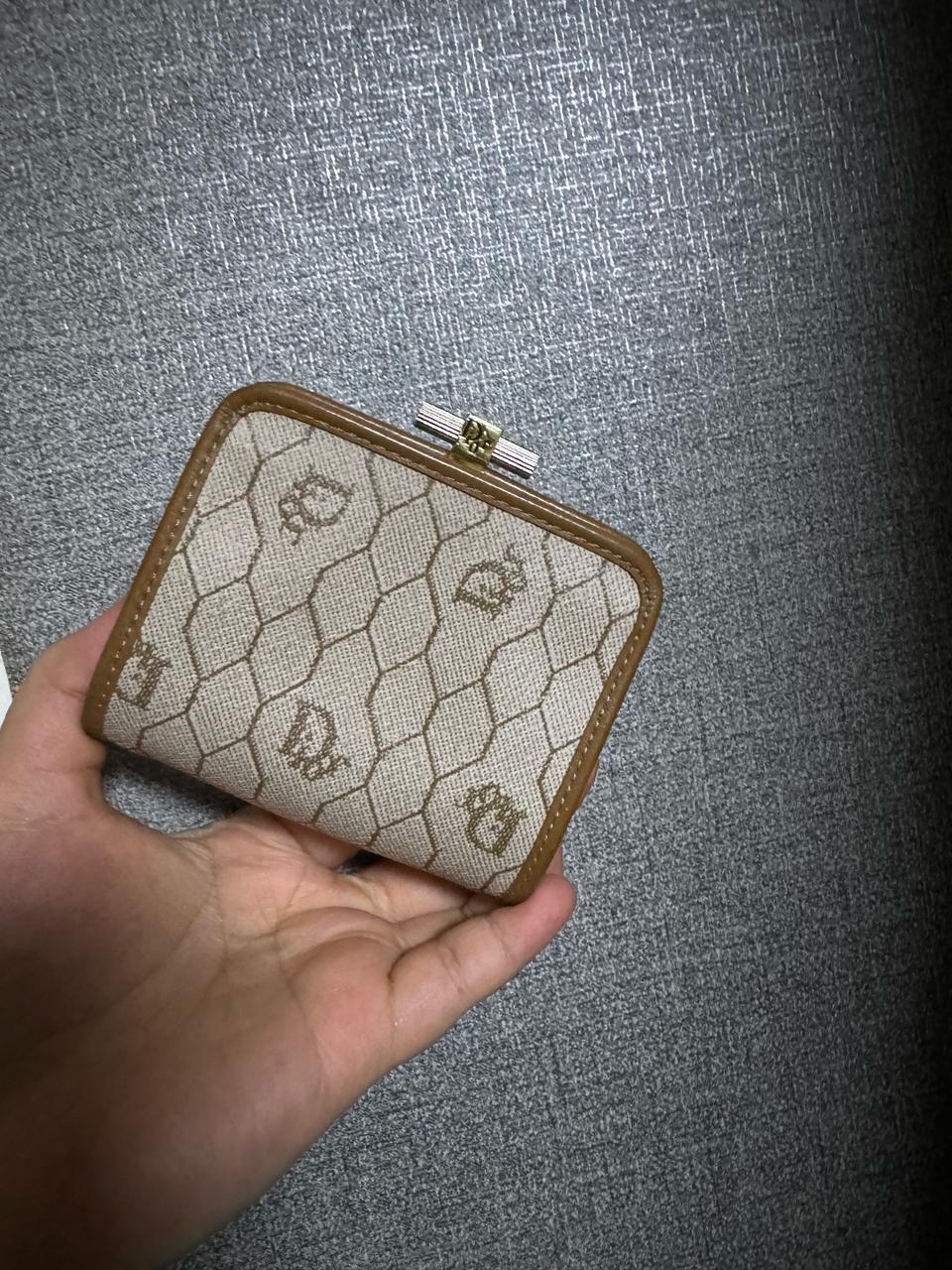 디올 빈티지 지갑