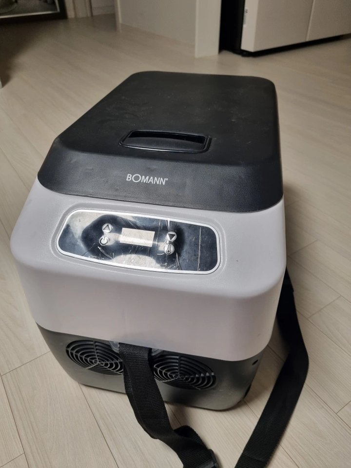 새상품 차량용 냉온장고 24L 캠핑쿨러 CB2420N 무료배송