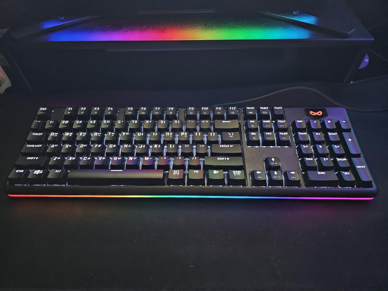 녹스 VALKAN 게이밍 키보드 광축 방수