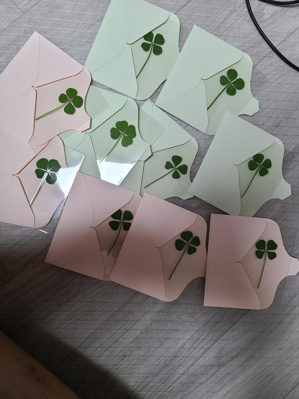 행운에 네잎클로버 판매합니다.