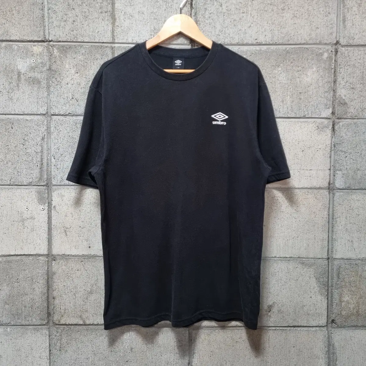 엄브로 반팔 티셔츠 110 (번14