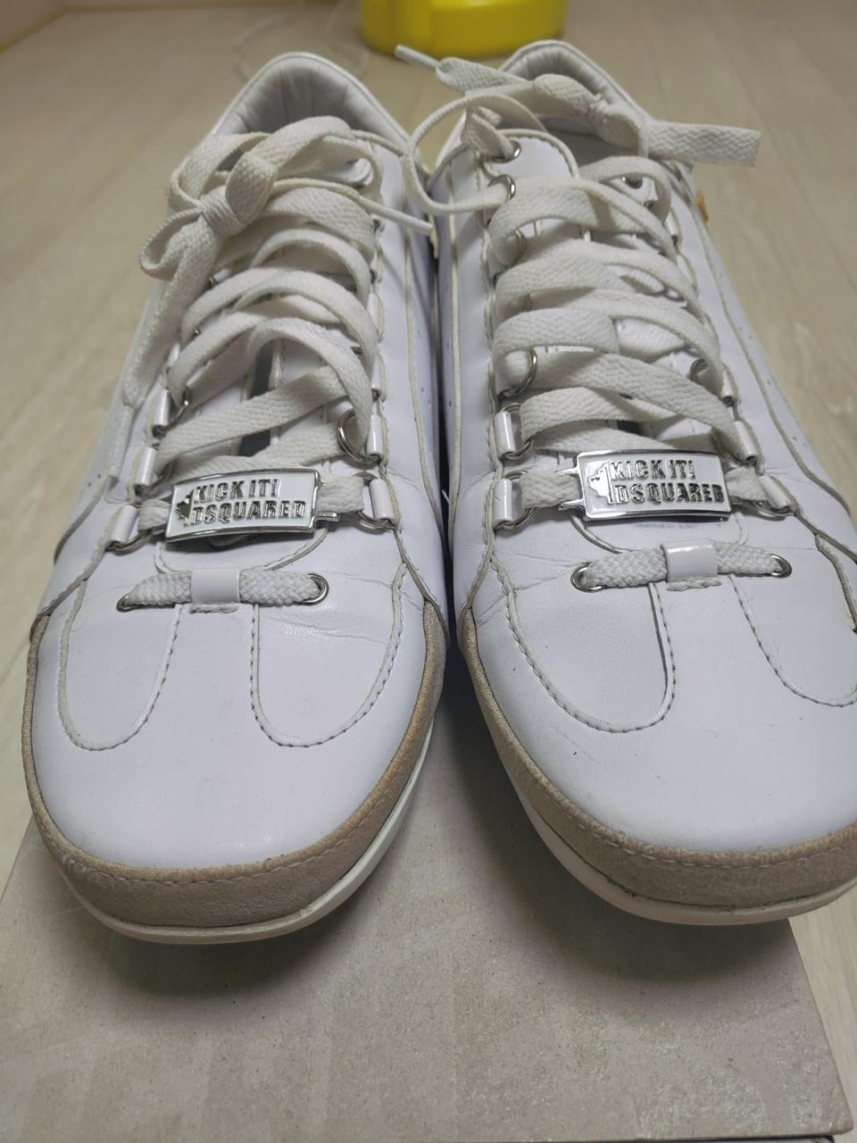 디스퀘어드스니커즈