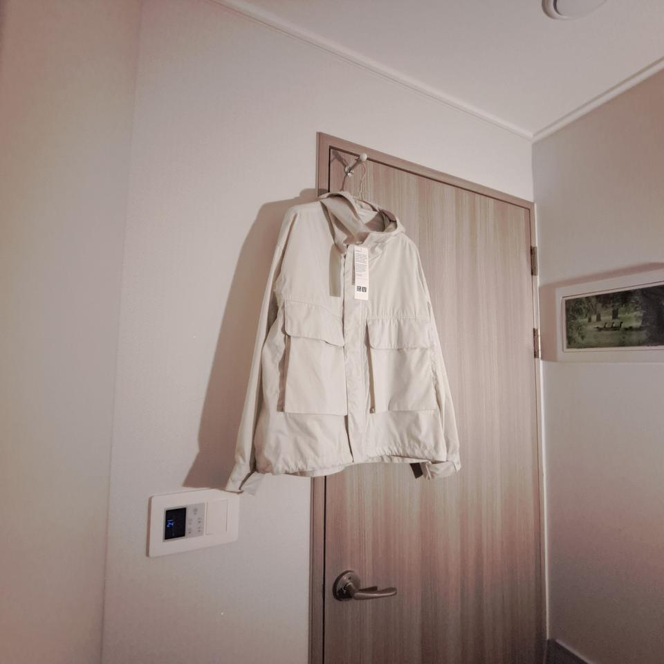 유니클로 유틸리티 후드 자켓