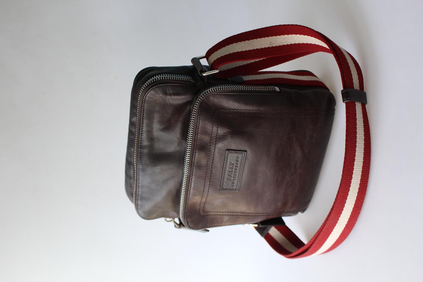 발리 BALLY 삼선스트랩 메신져백 메신저백 크로스백 크로스가방