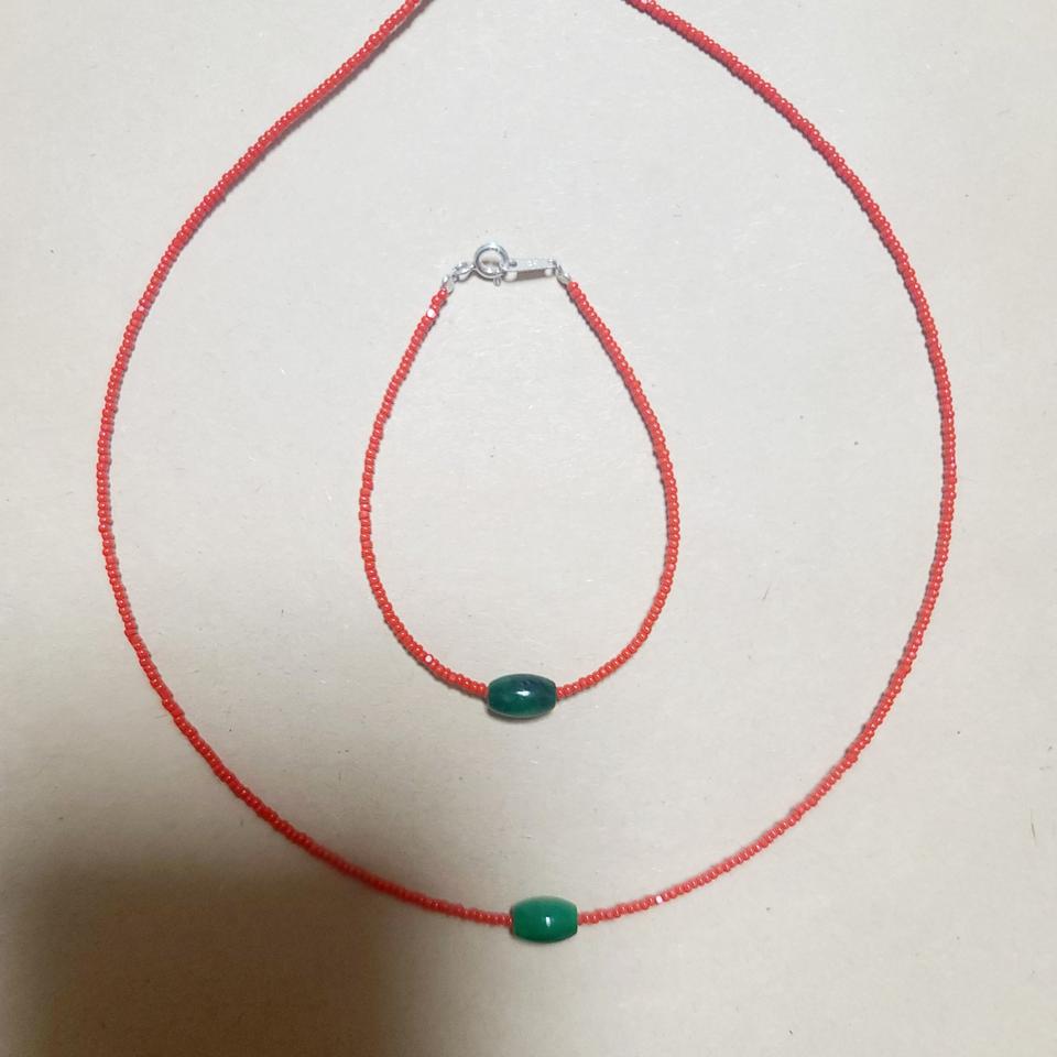 크라스비즈 팔찌와  목걸이 입니다