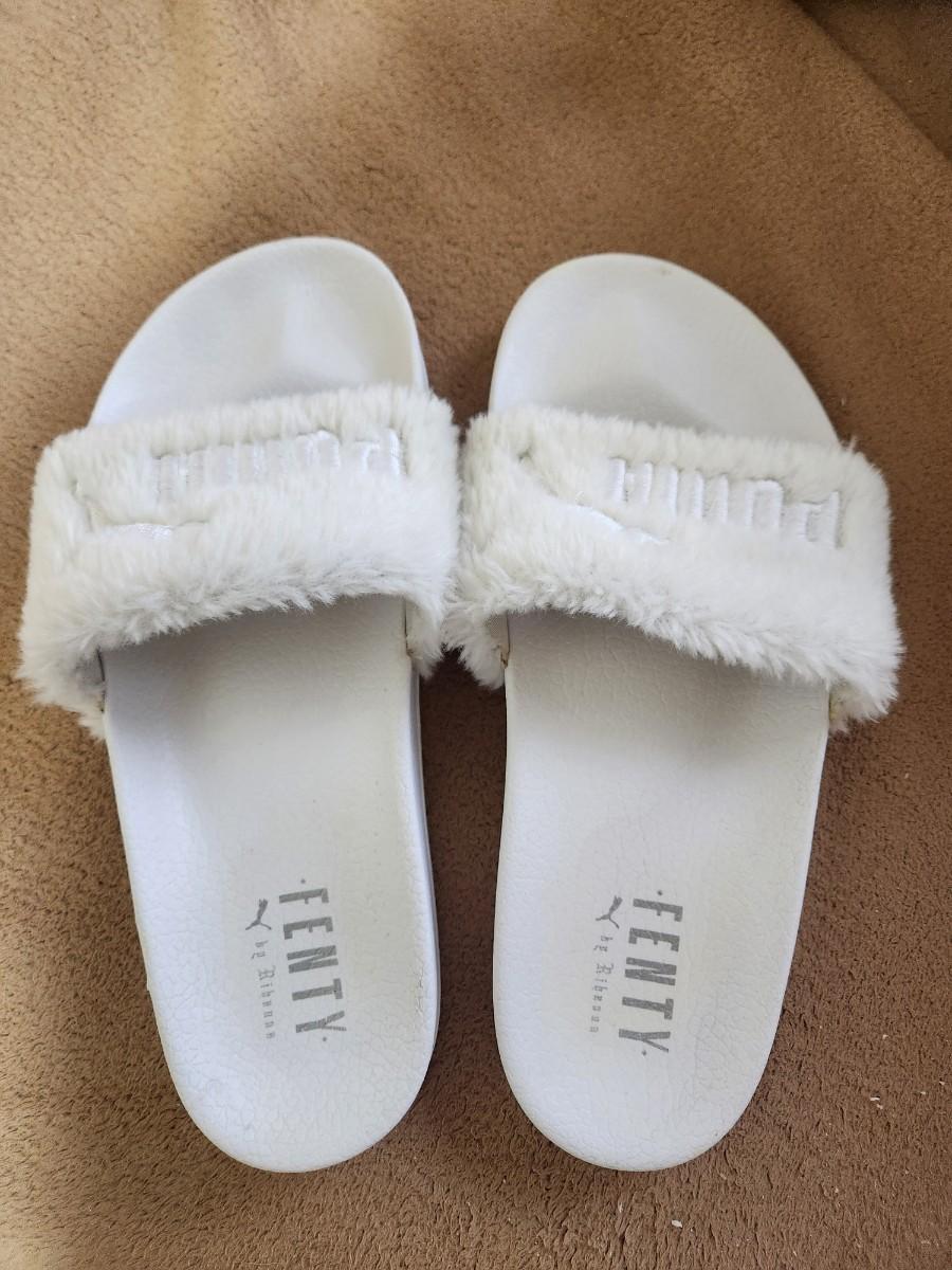 한정판 푸마X리한나 슬리퍼 245