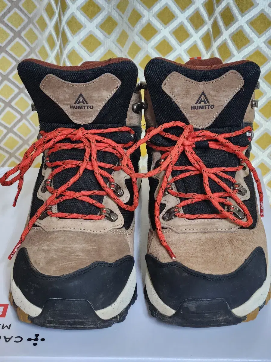 험토 등산화 275