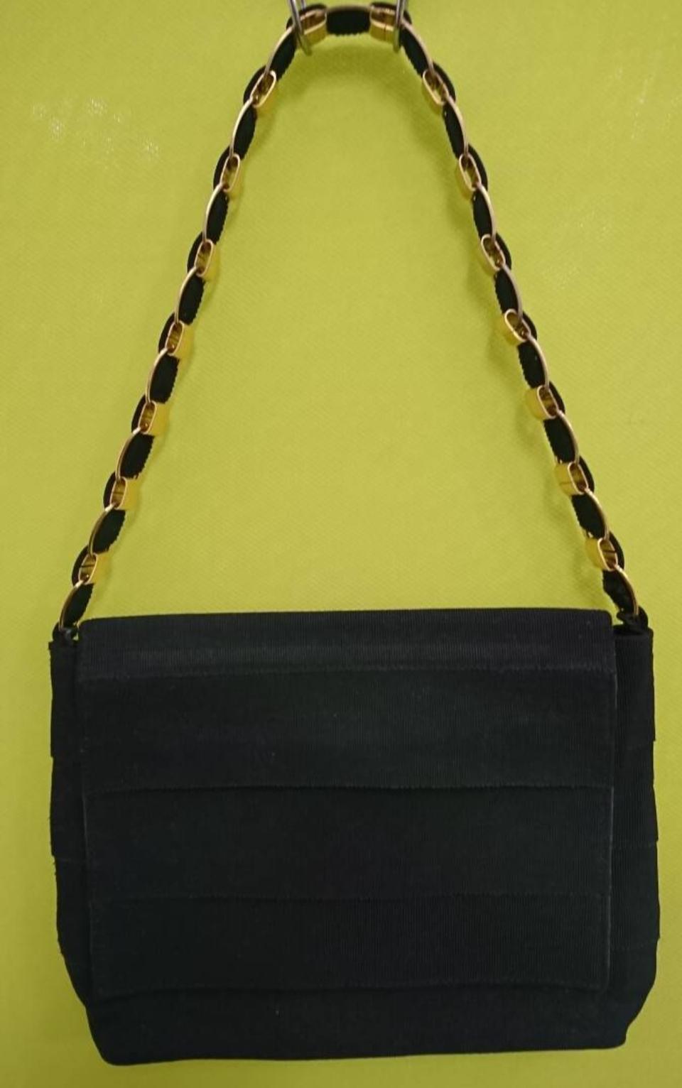 페라가모각인된 골드금속체인&블랙패브릭 콤비숄더백Au-21-5250