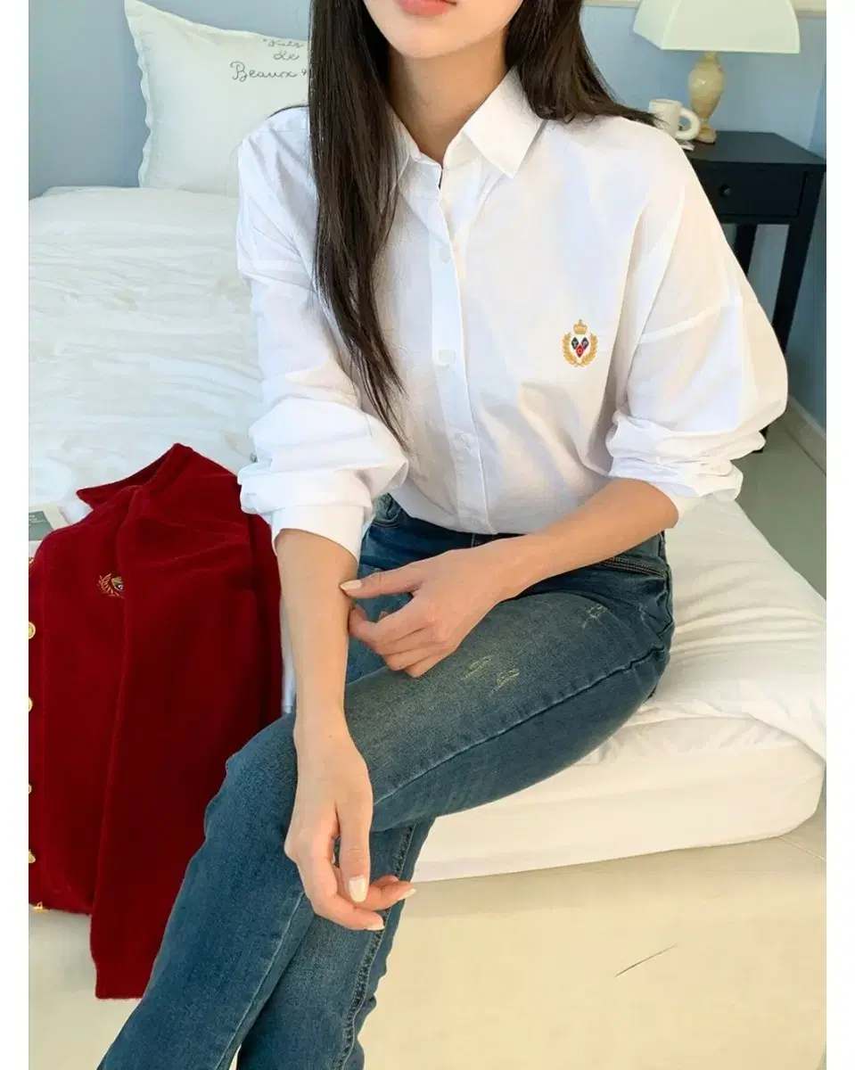 화이트 자수 남방 새옷