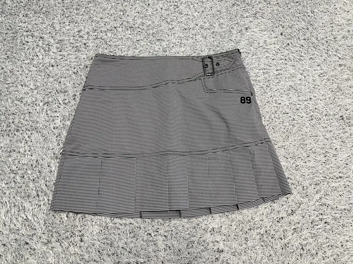 1) 파리게이츠 큐롯 스커트