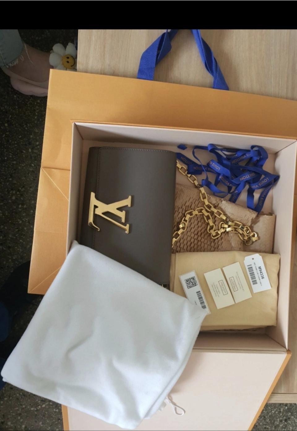 정품 루이비통 루이즈 GM 클러치 금장 숄더백