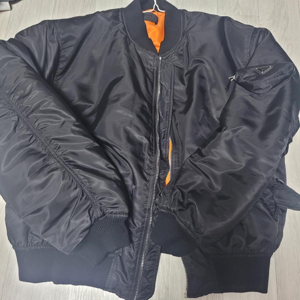 빈티지 프라다 봄버 100~105