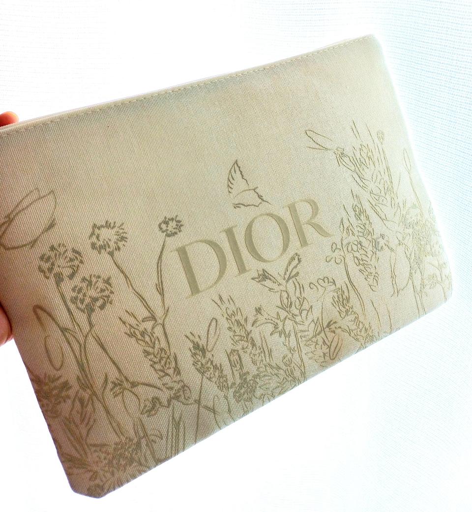 뷰티정품)국문라벨)한정판 디올 클러치 파우치 새상품