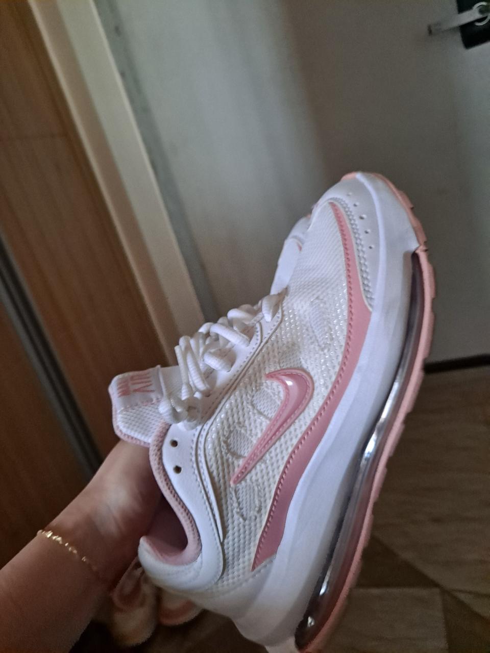 나이키핑크에어맥스