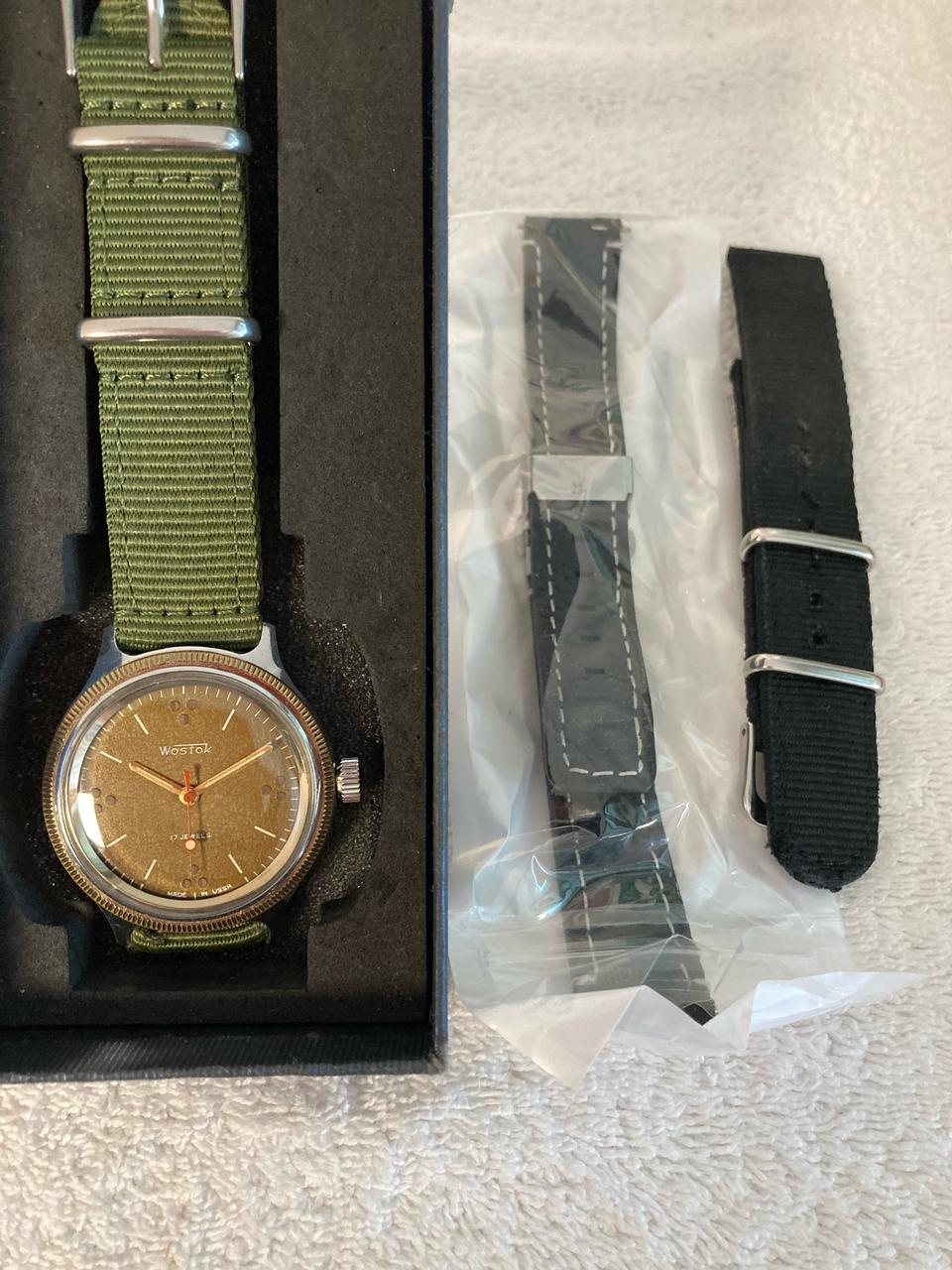 유니크한 오토매틱 시계 논데이트 35mm 밀리터리 그린 올리브그린