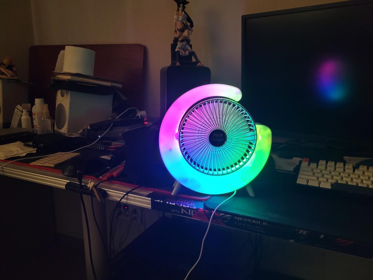 탁사용 무선 선풍기 RGB LED 인테리어조명 가능